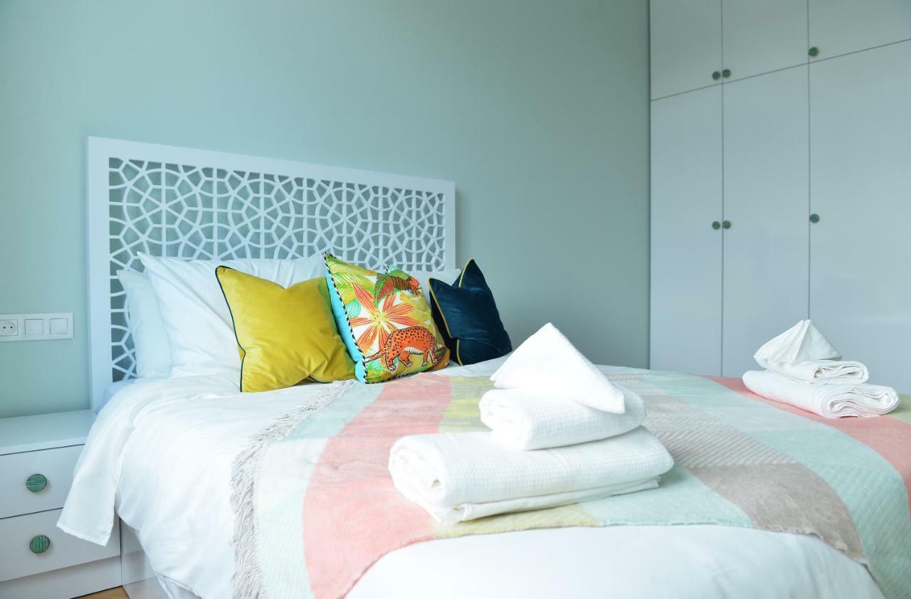 Spacious Modern 2 Bedrooms Apartment in Central Jerevan Buitenkant foto